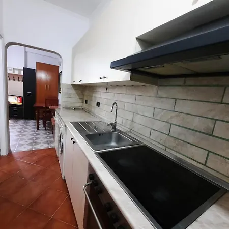 Lovely Appartament 1 Only Apartman
