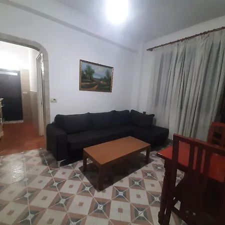 Lovely Appartament 1 Only Apartman *