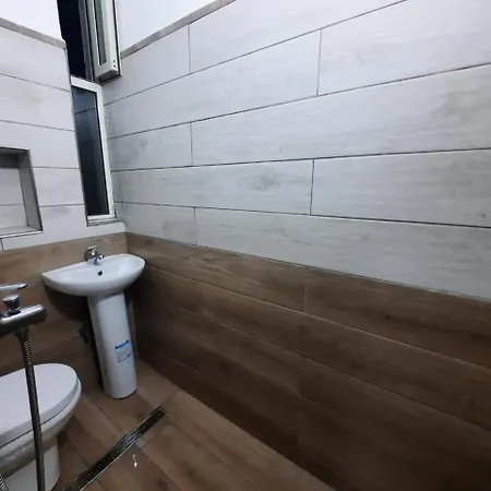 Lovely Appartament 1 Only Apartman *