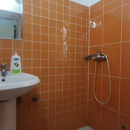 Lovely Appartament 1 Only Apartman Tirana